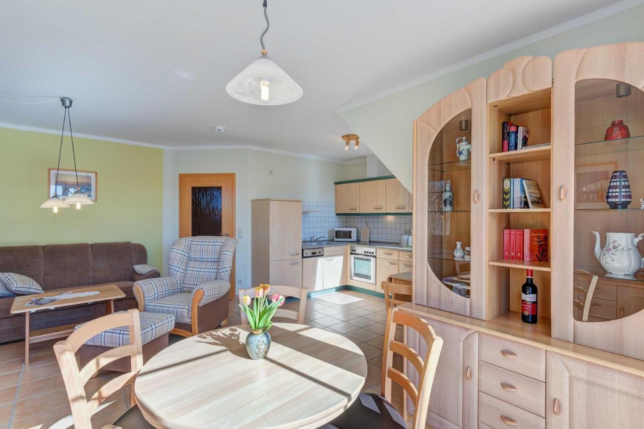 Komfortable Ferienwohnungen Will _ Heringsdorf  Ruang foto